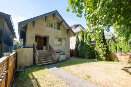 Exterior Rear Photo of 1324 E 10th Avenue, Vancouver, BC