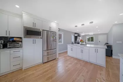 Breakfast Nook Photo of 9482 153 Street, Surrey, BC