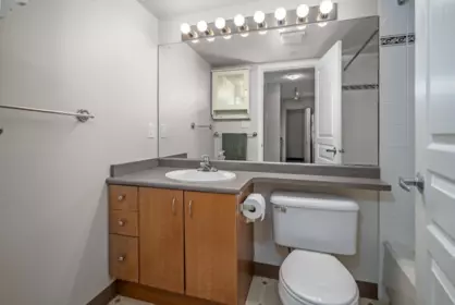 Guest Bathroom Photo of 406 5288 Melbourne Street, Vancouver, BC