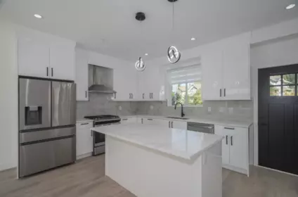 Kitchen Island Photo of 22 23108 Lougheed Highway, Maple Ridge, BC