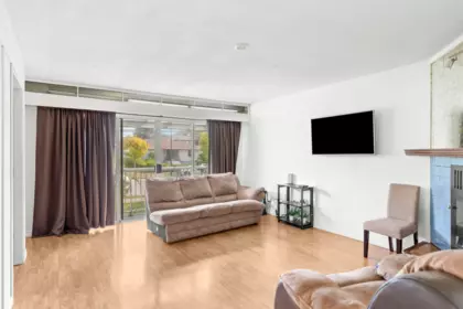 Family Room Photo of 6777 Kerr Street, Vancouver, BC