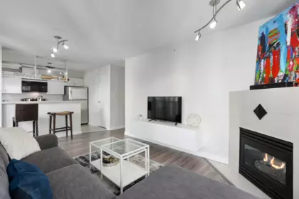 Dining Area Photo of 1502 939 Homer Street, Vancouver, BC