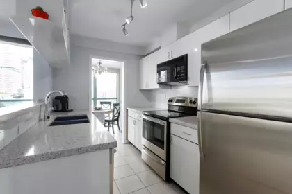 Kitchen Island Photo of 1502 939 Homer Street, Vancouver, BC