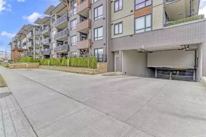 Outdoor Deck Photo of 305 31158 Westridge Place, Abbotsford, BC