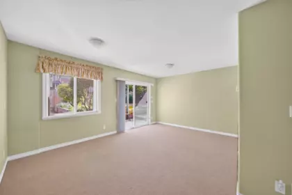 Entry Foyer Photo of 5891 Dickens Place, Burnaby, BC