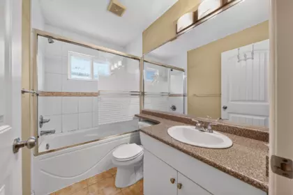 Hallway Photo of 5891 Dickens Place, Burnaby, BC