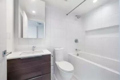 Primary Bathroom Photo of 1505 450 Westview Street, Coquitlam, BC