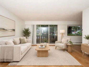 106 235 E 13th Street, North Vancouver, BC, North Vancouver — Apartment/Condo for sale