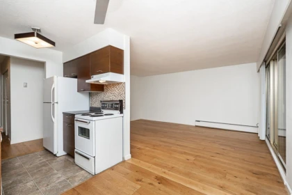 Loft / Bonus Room Photo of 106 235 E 13th Street, North Vancouver, BC