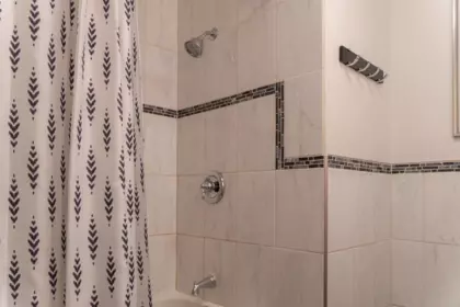 Guest Bathroom Photo of 1544 Robertson Avenue, Port Coquitlam, BC