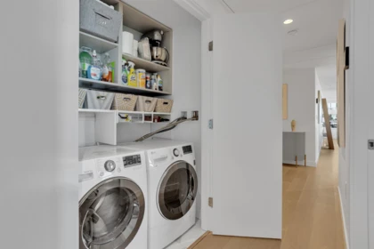 Mudroom Photo of 1102 5766 Gilbert Road, Richmond, BC