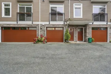 26 2689 Parkway Drive, Surrey, BC, Surrey — Townhouse for sale