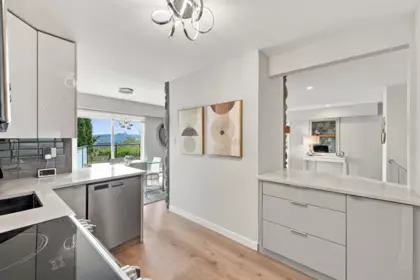 Hot Tub / Spa Photo of 1103 Cloverley Street, North Vancouver, BC