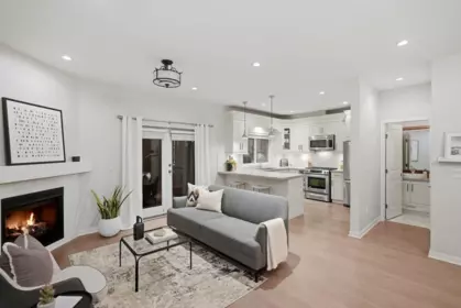 Dining Area Photo of 248 E 6th Street, North Vancouver, BC