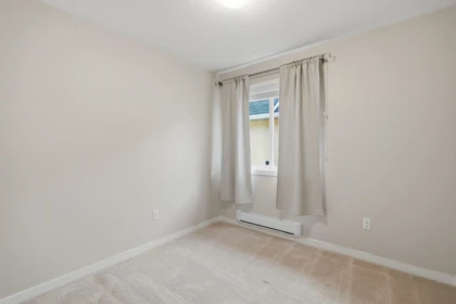 Hallway Photo of 248 E 6th Street, North Vancouver, BC