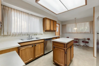 Kitchen Photo of 1541 Howard Avenue, Burnaby, BC
