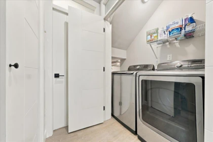 Kitchen Island Photo of 4348 Carleton Avenue, Burnaby, BC