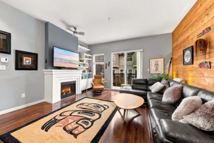 709 Premier Street, North Vancouver, BC, North vancouver — Townhouse for sale