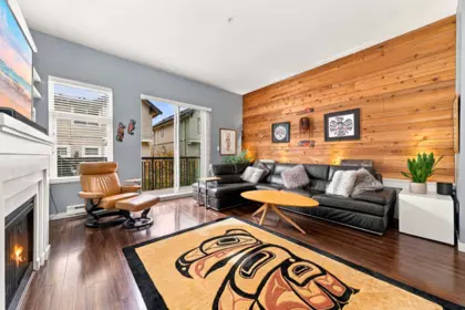 709 Premier Street, North Vancouver, BC, North vancouver — Townhouse for sale