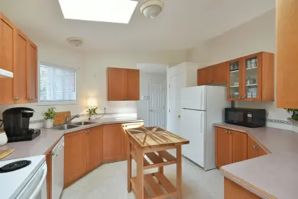 67 1413 Sunshine Coast Highway, Gibsons, BC, Gibsons — Manufactured Home for sale