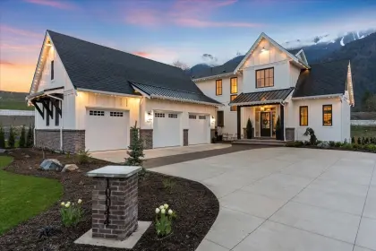 10044 Magnolia Place, Rosedale, BC, Rosedale — Single Family Residence for sale