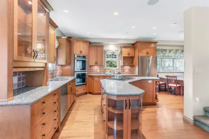 1805 W 61st Avenue, Vancouver, BC, Vancouver — Single Family Residence for sale