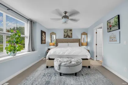 16827 60 Avenue, Surrey, BC, Surrey — Single Family Residence for sale
