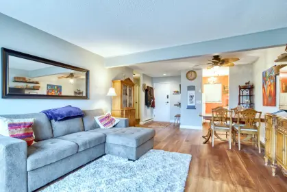 203 10163 Mercer Road, Halfmoon Bay, BC, Halfmoon bay — Apartment/Condo for sale