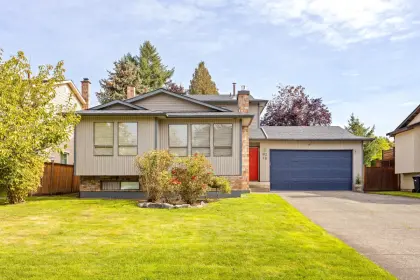 9276 212b Street, Langley, BC, Langley — Single Family Residence for sale