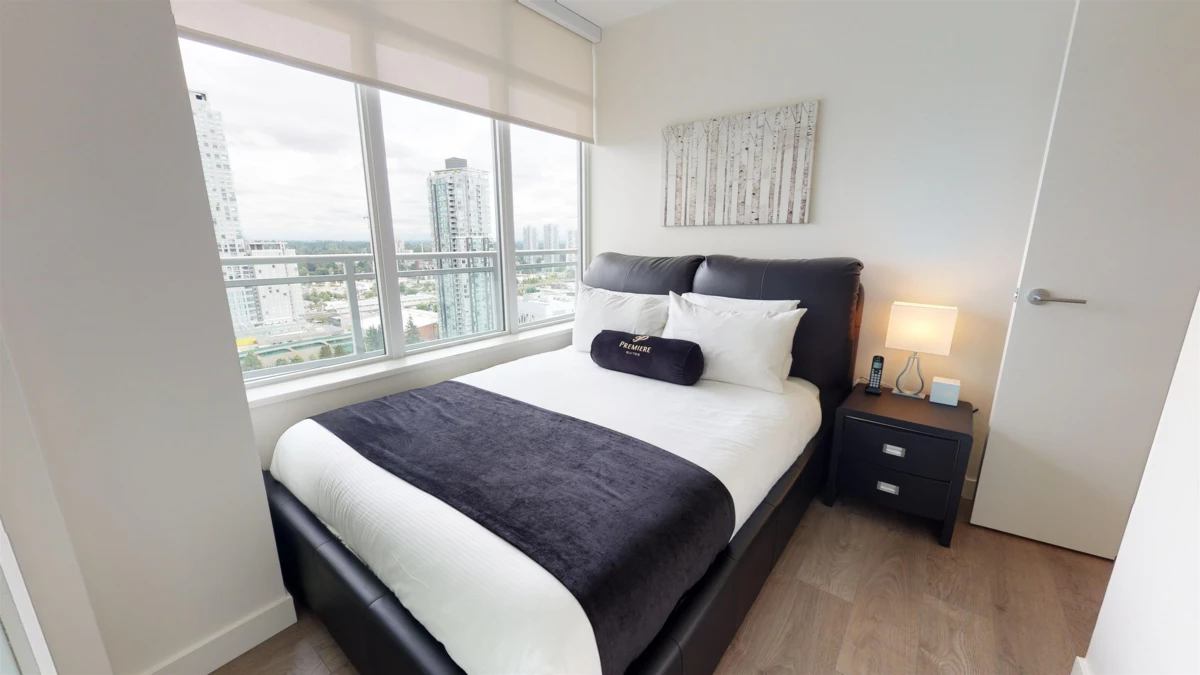 Kitchen Island Photo of 2405 13318 104th Avenue, Surrey, BC