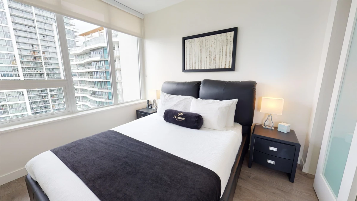 Primary Bathroom Photo of 2405 13318 104th Avenue, Surrey, BC