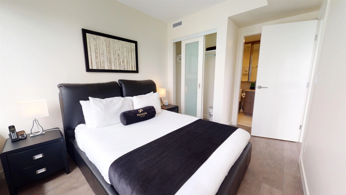 Primary Bedroom Photo of 2405 13318 104th Avenue, Surrey, BC