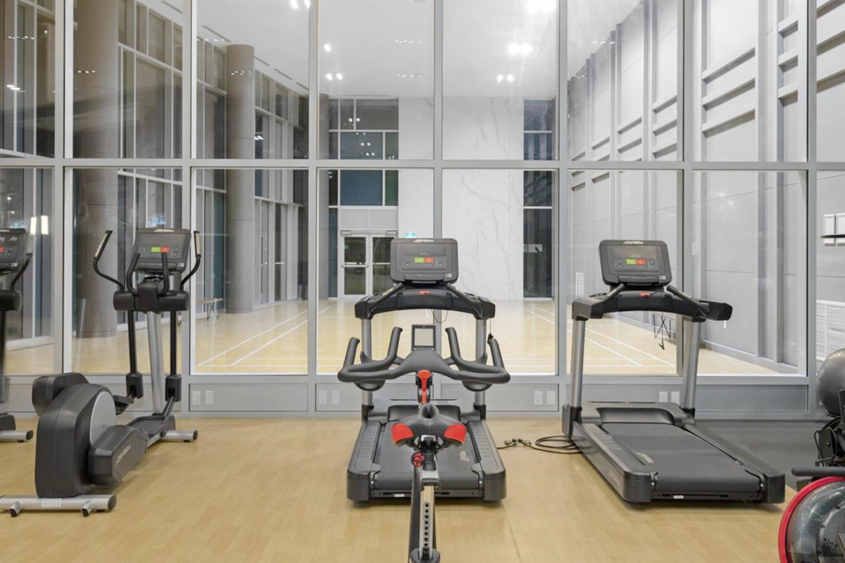 Garden / Landscaping Photo of 2103 9887 Whalley Boulevard, Surrey, BC