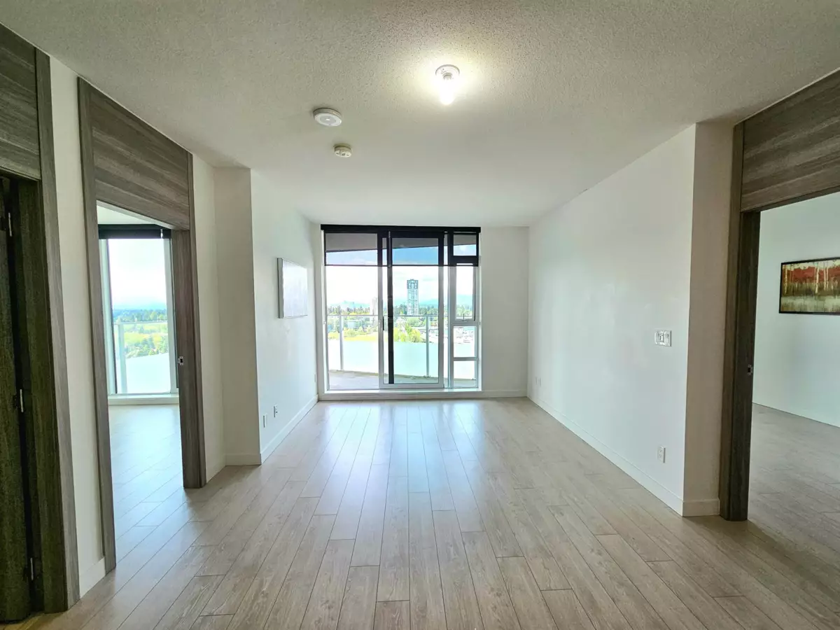 Kitchen Island Photo of 2103 9887 Whalley Boulevard, Surrey, BC