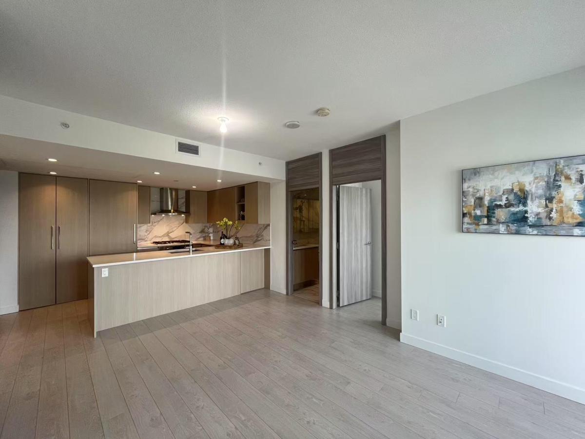 Pantry Photo of 2103 9887 Whalley Boulevard, Surrey, BC