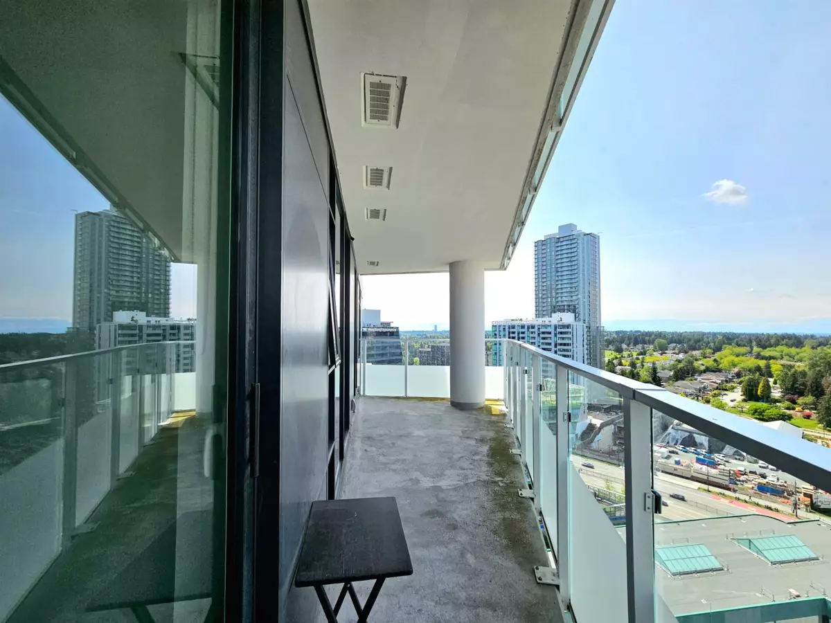Powder Room Photo of 2103 9887 Whalley Boulevard, Surrey, BC