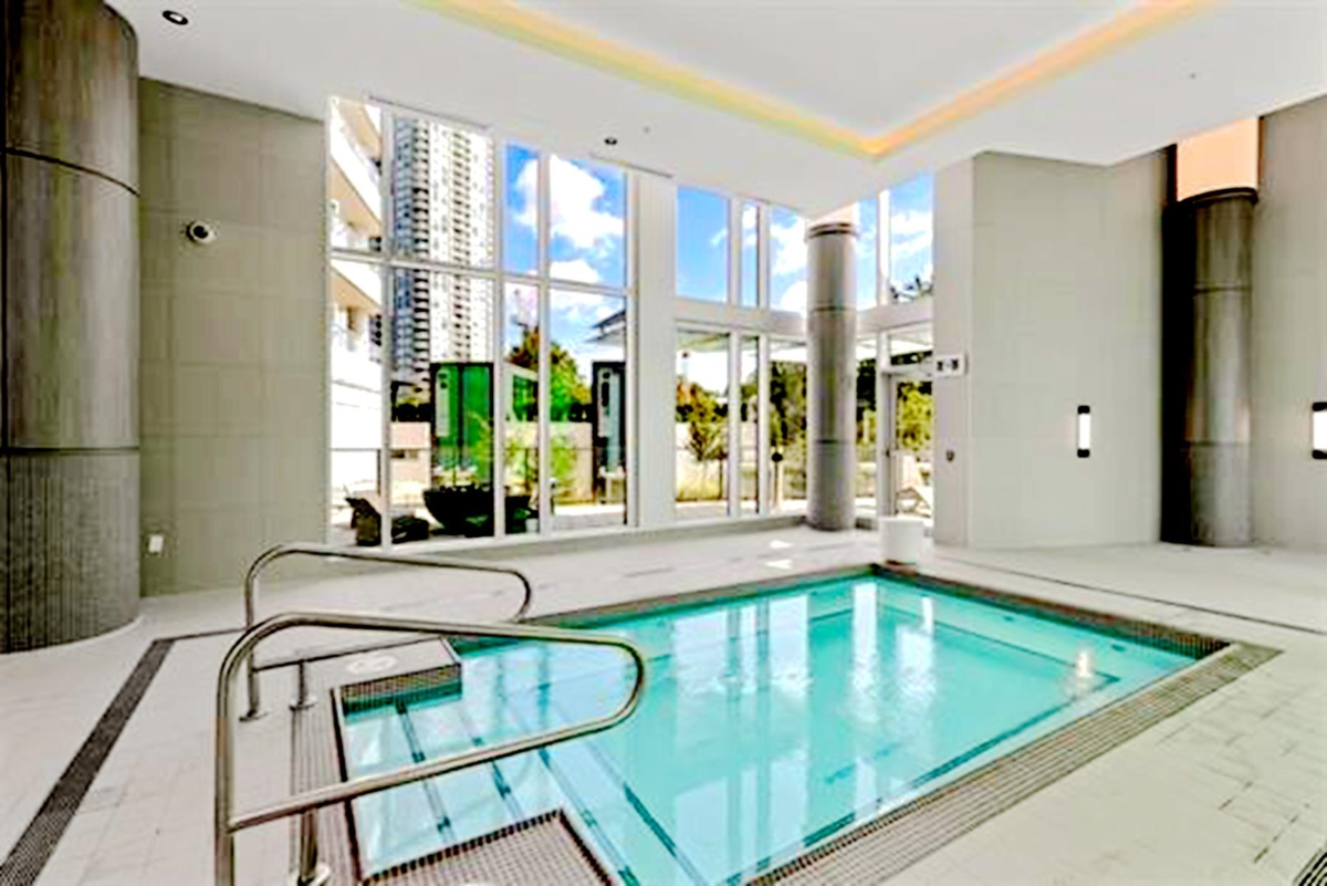 Staircase Photo of 2103 9887 Whalley Boulevard, Surrey, BC