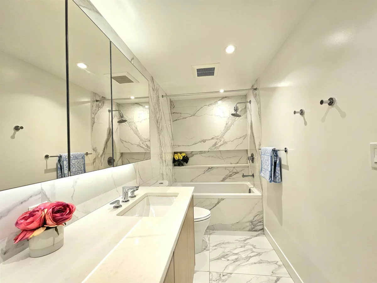 Walk-In Closet Photo of 2103 9887 Whalley Boulevard, Surrey, BC