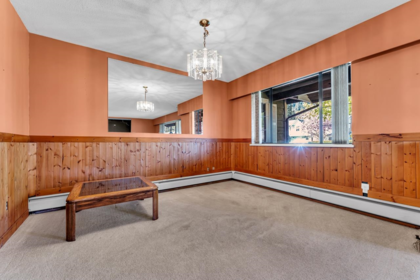 Kitchen Island Photo of 41520 Brennan Road, Squamish, BC