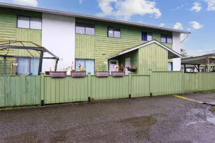 3 9342 Hazel Street, Chilliwack, BC, Chilliwack — Townhouse for sale
