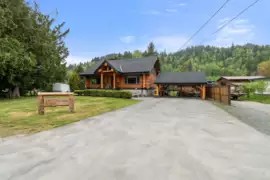 MLS R2995857