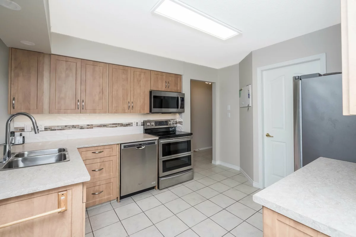 Guest Bathroom Photo of 209 32145 Old Yale Road, Abbotsford, BC