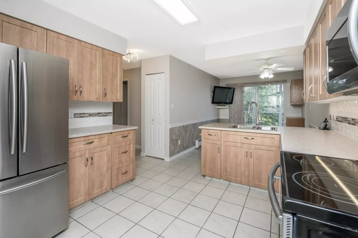 Pantry Photo of 209 32145 Old Yale Road, Abbotsford, BC