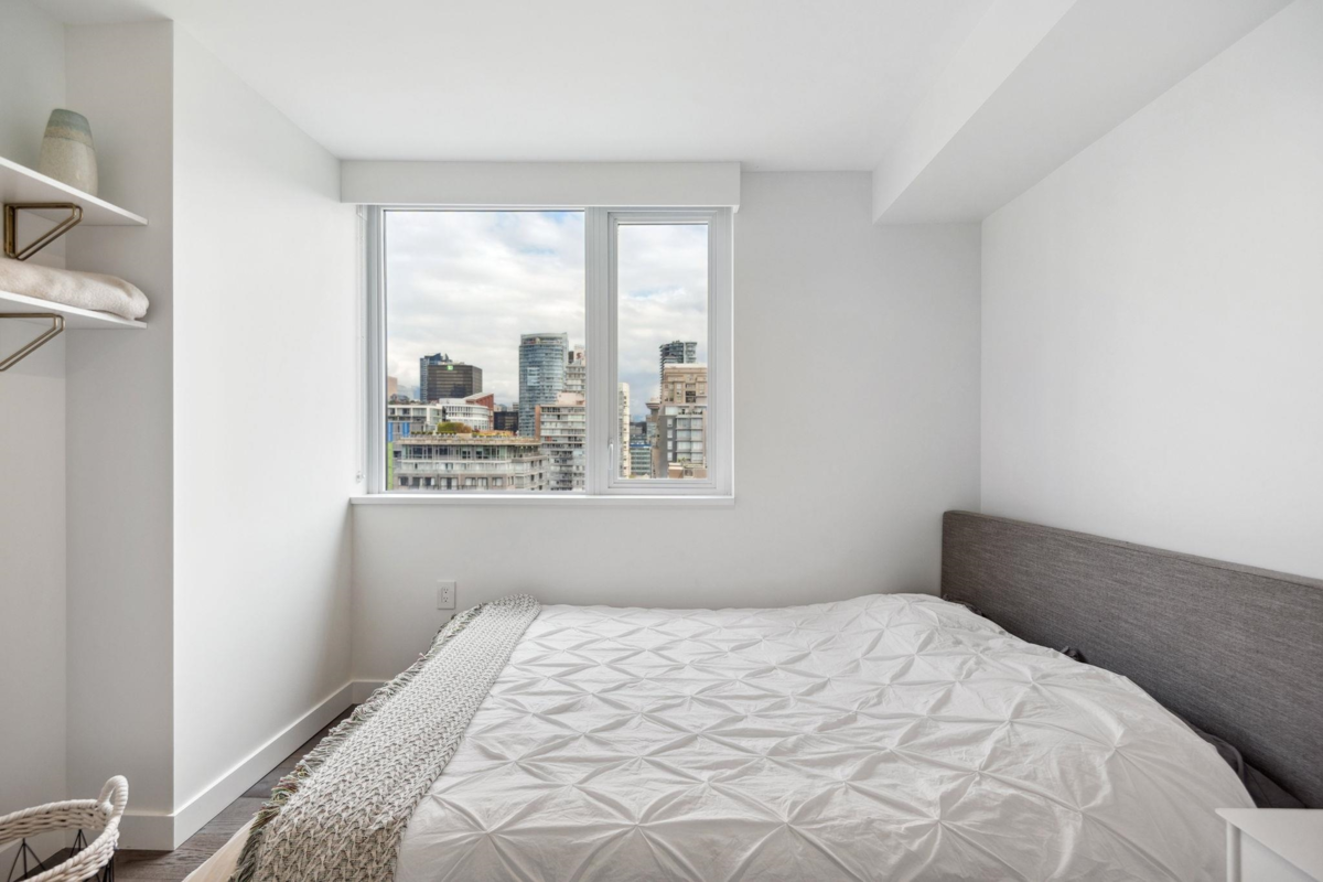 Loft / Bonus Room Photo of 2002 1111 Richards Street, Vancouver, BC