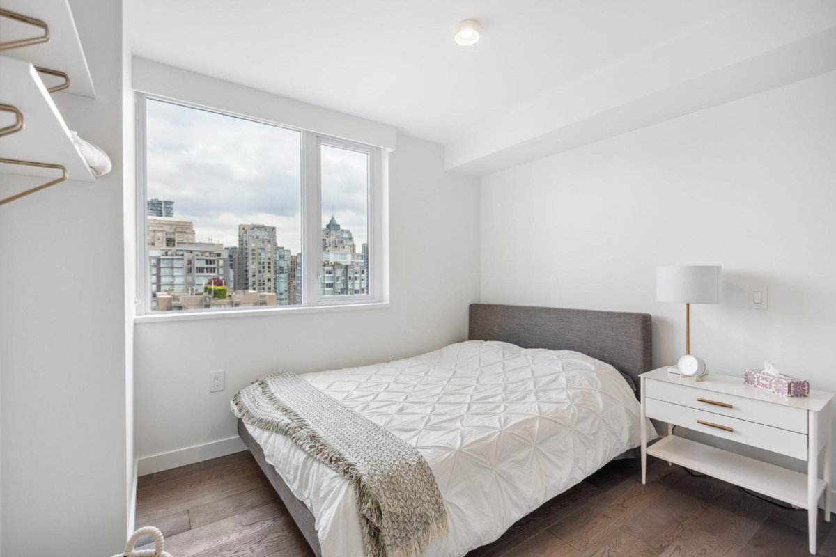 Office / Den Photo of 2002 1111 Richards Street, Vancouver, BC