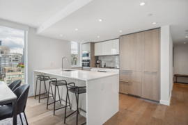 2002 1111 Richards Street, Vancouver, BC