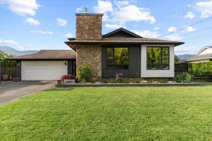 46061 Clare Avenue, Chilliwack, BC, Chilliwack — Single Family Residence for sale