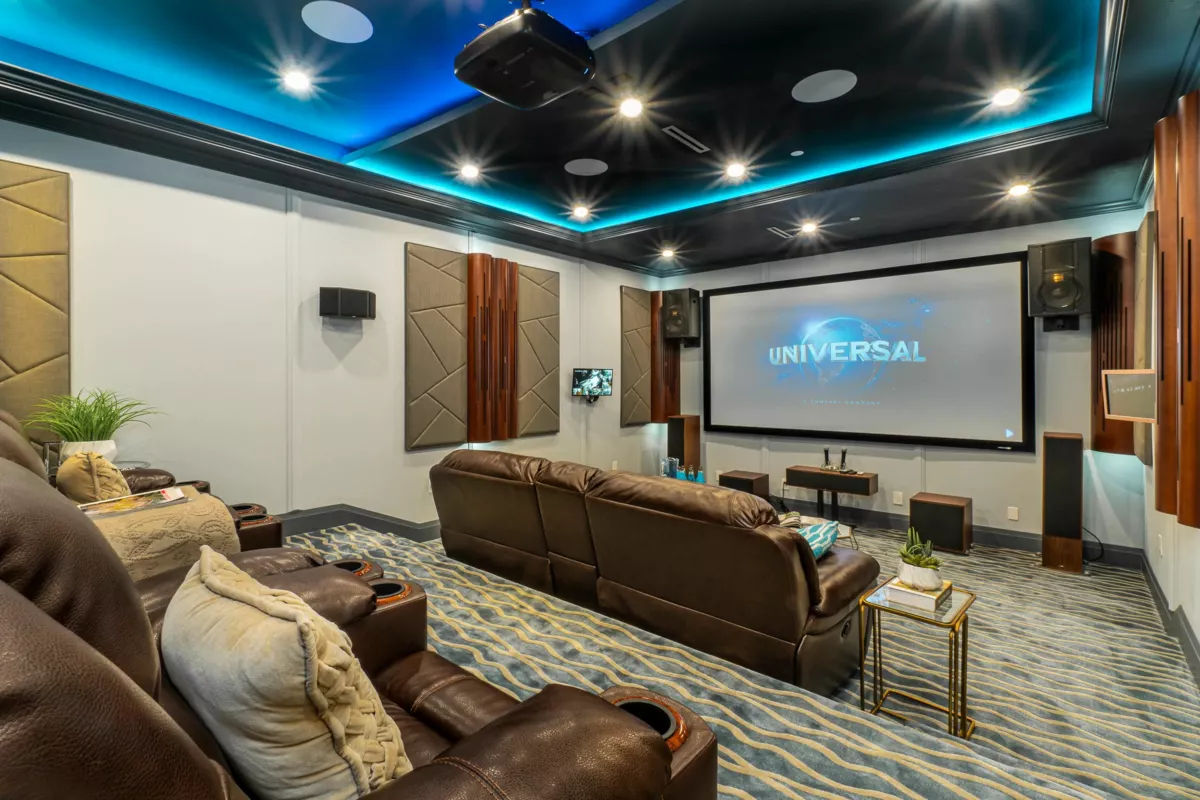 Garden / Landscaping Photo of 6038 Marguerite Street, Vancouver, BC