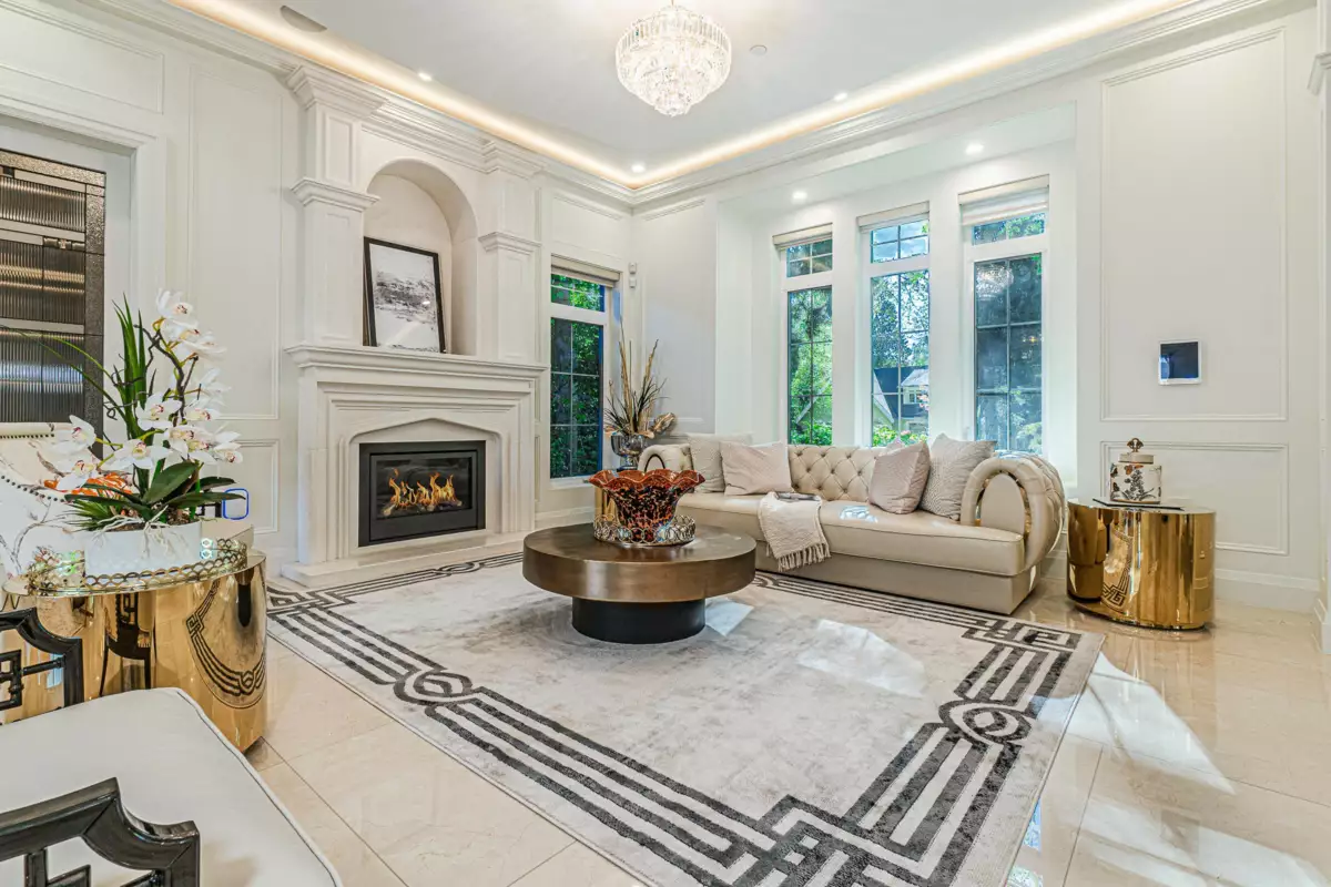 Kitchen Photo of 6038 Marguerite Street, Vancouver, BC