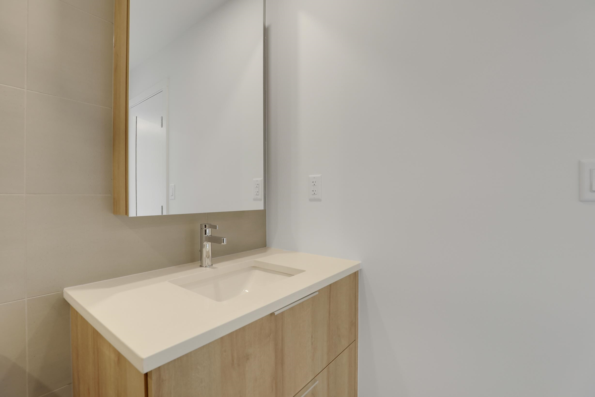 Bedroom 3 Photo of 2505 13387 Old Yale Road, Surrey, BC